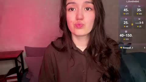 Lily online show from April 27, 3:31 pm