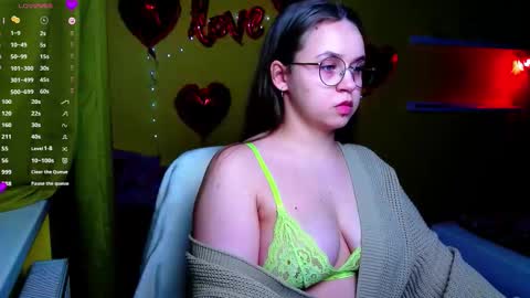 Lily online show from February 2, 7:24 pm