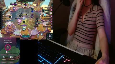 Lily Rone online show from April 7, 4:47 am