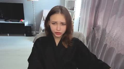 Scarlet online show from June 27, 8:04 am