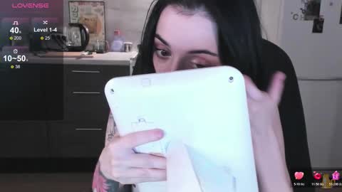 Lina 3  1715622743 online show from December 21, 12:59 am