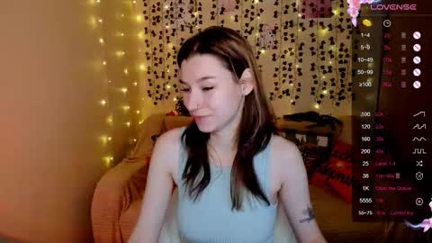 Lina online show from November 2, 2:59 am