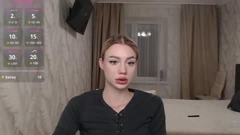 linacute52 online show from February 6, 10:43 pm