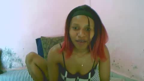 linah1123 online show from April 13, 6:09 pm