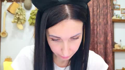 LinaLivee online show from April 29, 6:46 pm