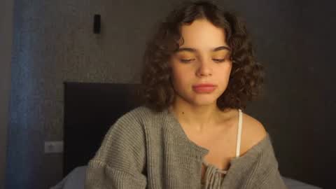Linda online show from June 14, 2:39 pm