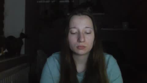 LindaAmore online show from October 22, 8:25 pm