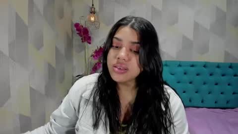    online show from November 8, 3:50 pm