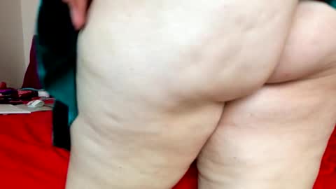 Linda online show from March 14, 8:26 am