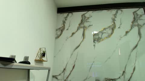  Lindsey  online show from February 28, 12:59 pm