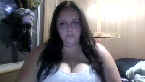 Snapshot of lindsey953 chatting on October 14, 11:07 pm lindsey953 online show from October 14, 11:07 pm