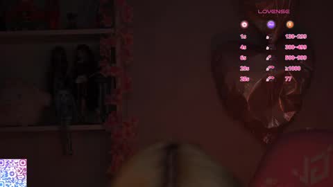 Lina online show from May 15, 11:51 pm