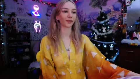 Lin online show from January 12, 11:04 pm