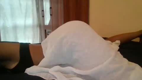 lisa larry online show from December 25, 3:50 am