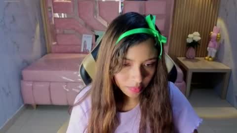 Liz online show from June 8, 8:19 pm
