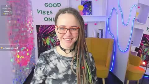 Lisa online show from March 31, 5:51 am