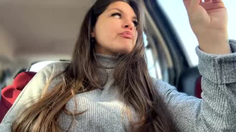 Snapshot of lissa__1 chatting on November 1, 9:35 am Lissa online show from November 1, 9:35 am