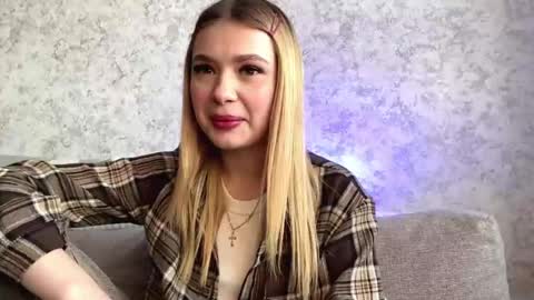 Mila online show from May 17, 2:38 pm