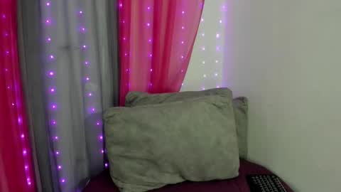 lissa online show from November 24, 10:45 pm