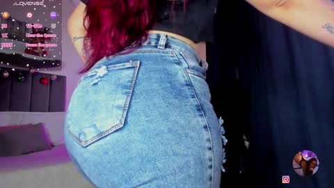 Snapshot of lissy_addams chatting on December 30, 7:00 pm Lissy online show from December 30, 7:00 pm