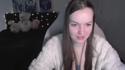 little__flowers online show from December 20, 8:29 am