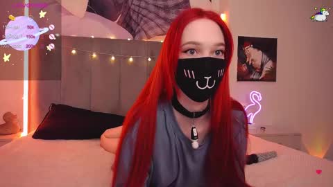 Snapshot of little_food_girl chatting on February 28, 12:10 am Jane online show from February 28, 12:10 am