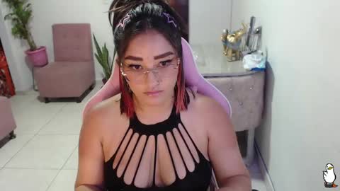 Snapshot of littleangelx_m chatting on January 23, 10:11 pm Daniela online show from January 23, 10:11 pm