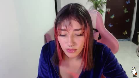 Snapshot of littleangelx_m chatting on September 10, 10:54 pm Daniela online show from September 10, 10:54 pm