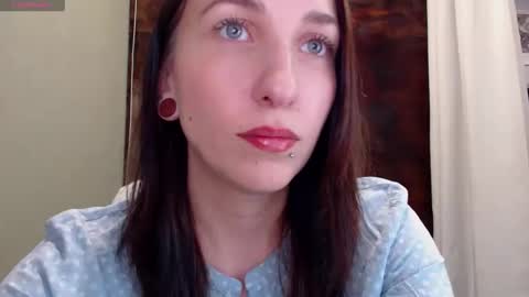 babywillsmile online show from February 20, 8:53 pm