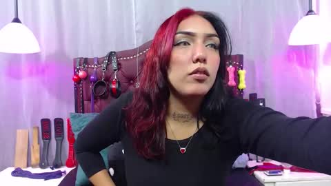 littlesophie_dbs online show from March 18, 9:53 pm