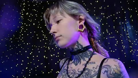 Niki  free tg channel with some photos gifs and info about streams  online show from March 18, 4:39 am