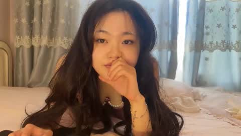 nana online show from November 12, 2:20 am