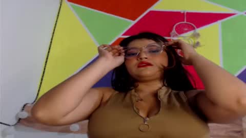 liz_603757 online show from February 28, 4:21 am