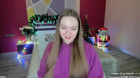 Girl next door online show from December 15, 12:32 pm