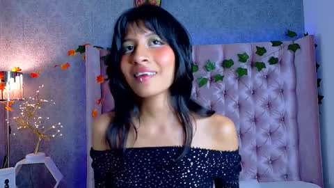 Lizette Kitty online show from November 8, 8:52 am