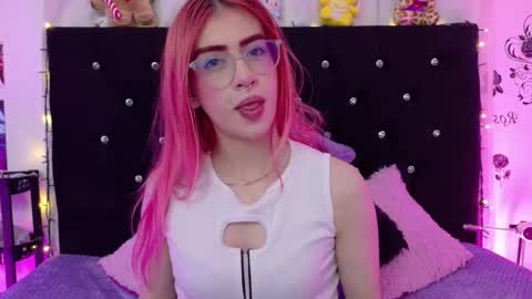 Lizz online show from March 18, 10:48 pm