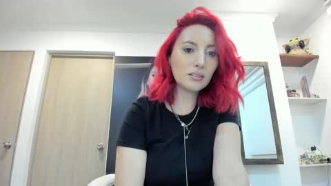 lizzdoux online show from October 4, 2:17 am