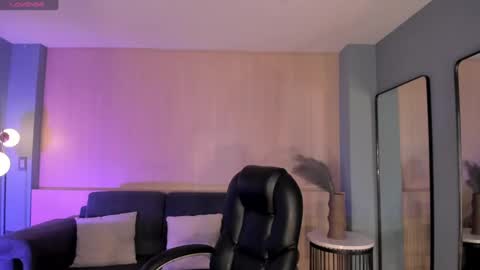 Lizzi  online show from September 19, 12:48 pm