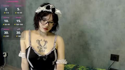 LizzieLight online show from December 19, 1:40 pm