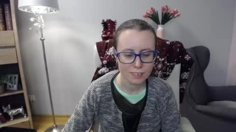 Lizzy online show from February 10, 6:05 am