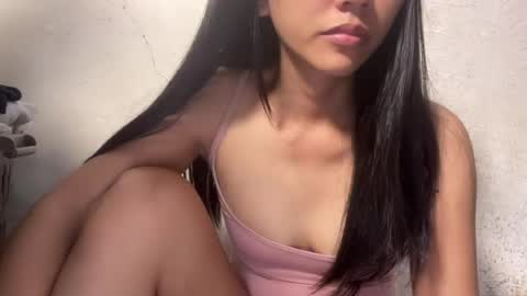 loisaah online show from July 17, 12:59 am