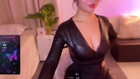 Mistress L online show from May 11, 12:46 am