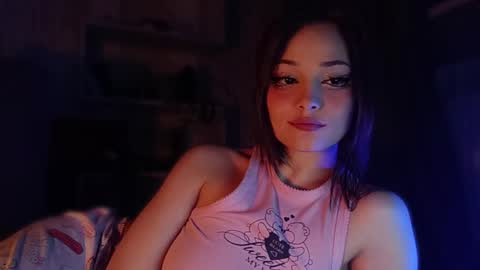 lola online show from April 12, 3:26 pm