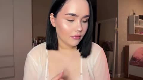 lola_razee online show from July 5, 8:14 pm