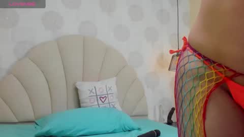   online show from January 8, 7:34 pm