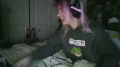 Snapshot of lolalixx6969 chatting on January 28, 7:43 am Lola Lixx online show from January 28, 7:43 am