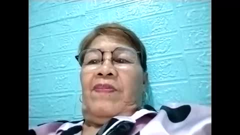 tey online show from January 12, 1:05 pm