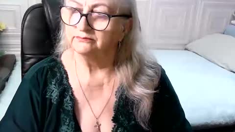 LolkaAlyss online show from March 19, 9:52 pm