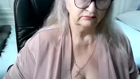 LolkaAlyss online show from February 26, 3:49 am