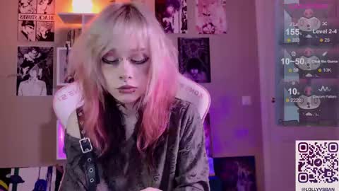 Lolly   online show from February 16, 8:55 pm